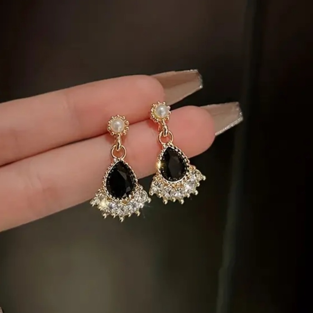 Elegant Earrings Onyx Water Drop Earrings Little Pearl Vintage retro Earrings